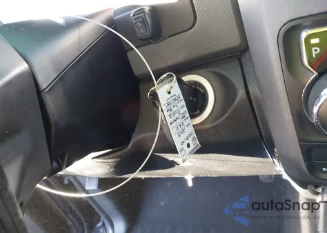 2019 Ram 1500 Classic Express 4X4 6'4 Box from USA, damaged, VIN 1C6RR7FG1KS527988